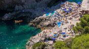 Пляжи Капри: 7 самых красивых мест для купания